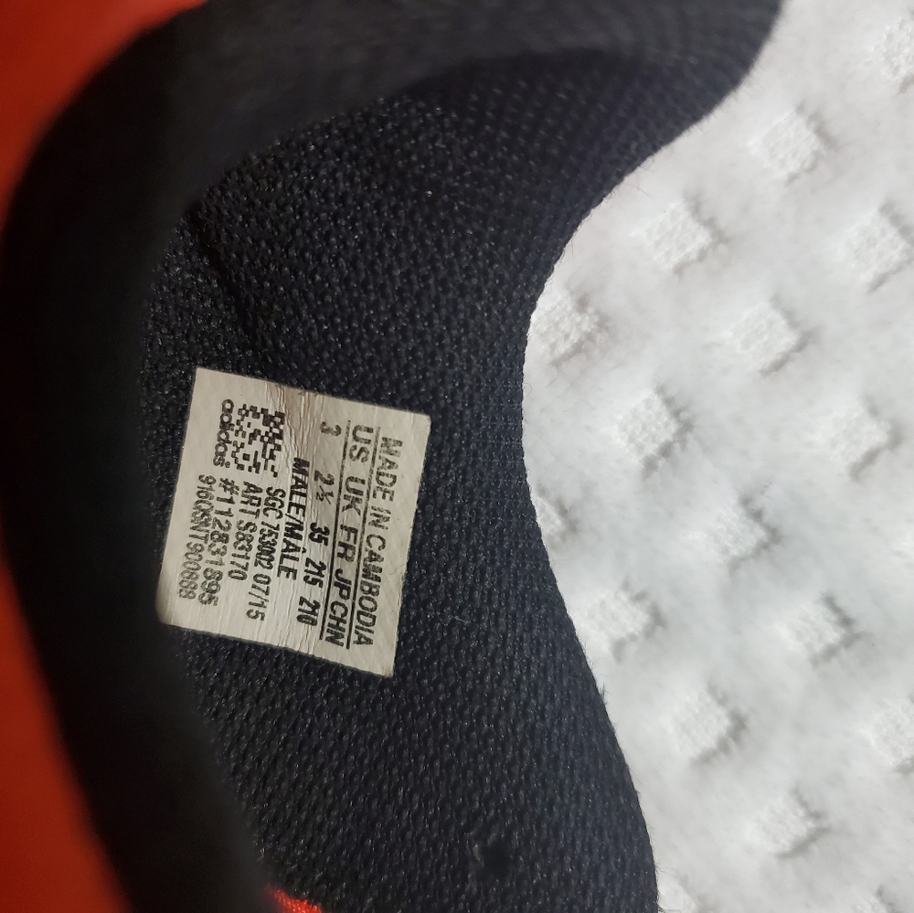 ADIDAS - Picture 4 of 5